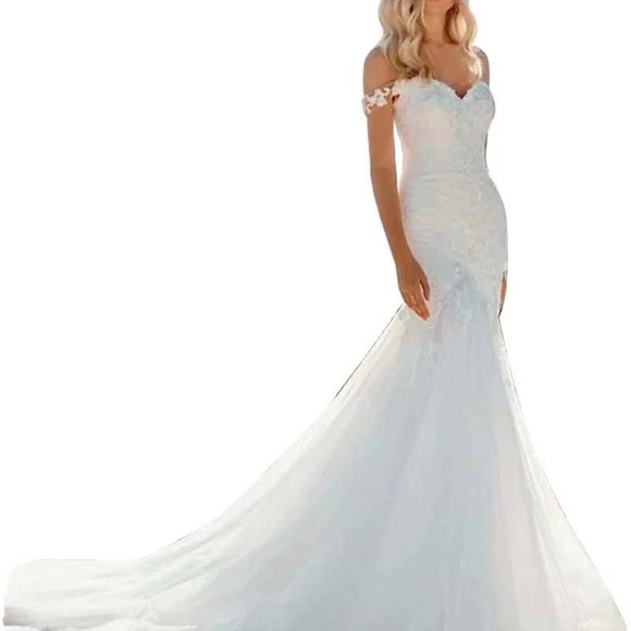 ✨NEVER WORN✨ Off Shoulder, White Lace Wedding Dress - Picture 13 of 13